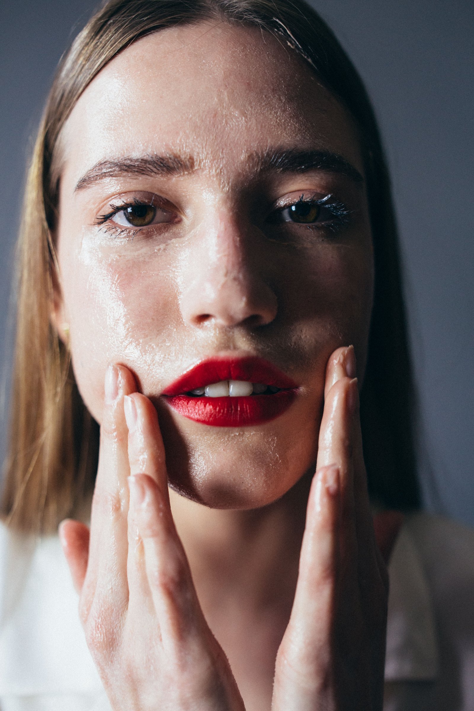Glowy Skin Lumiere Essentielle Glowy Skin Lumiere Essentielle