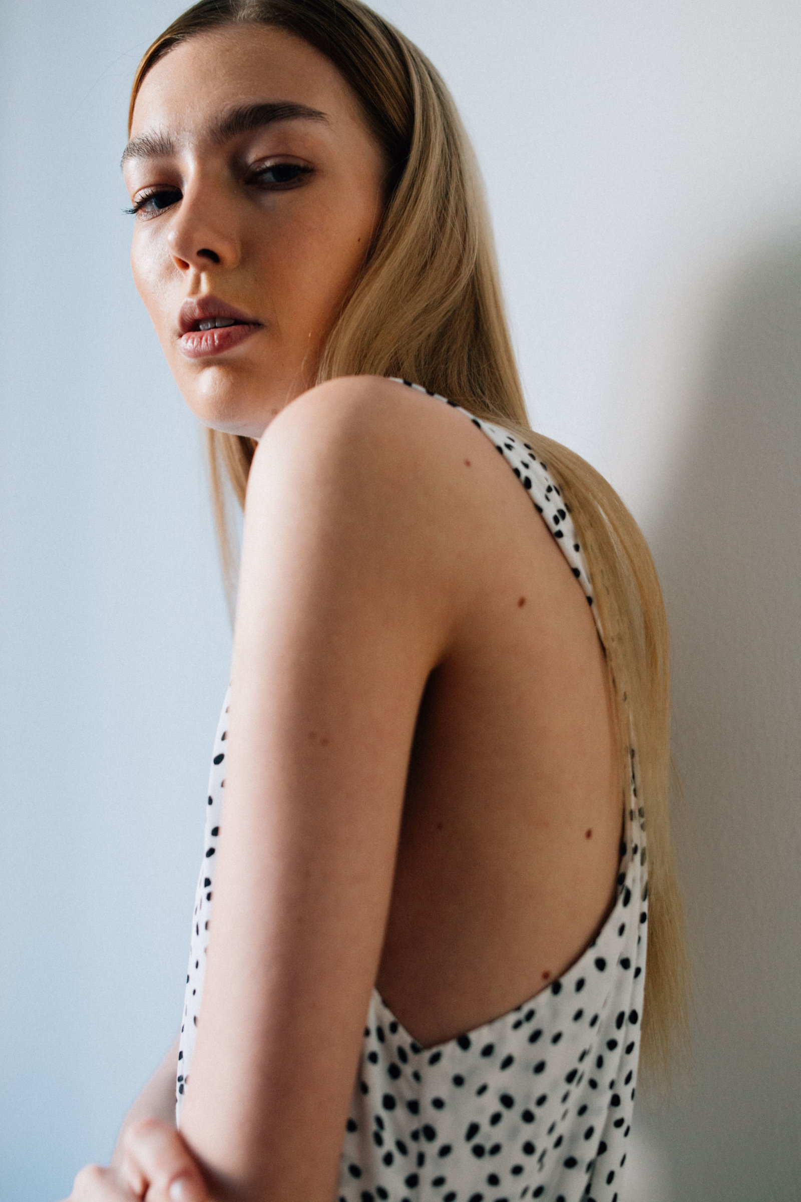 Hourglass Editorial