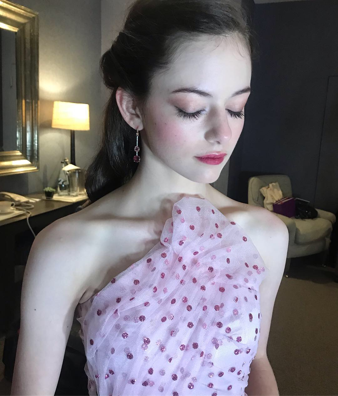 Mackenzie Foy Red Carpet makeup