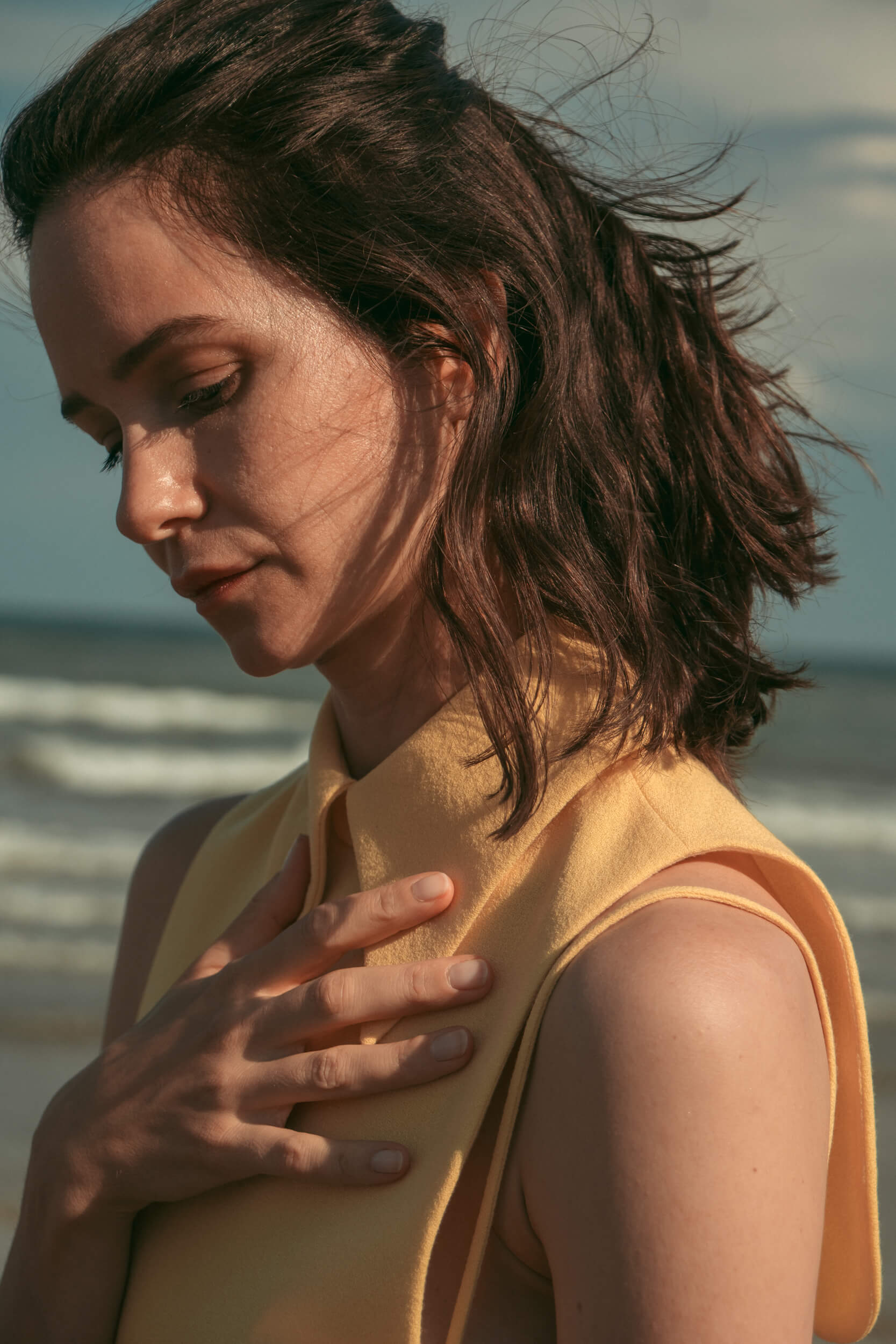 Katherine Waterston Interview