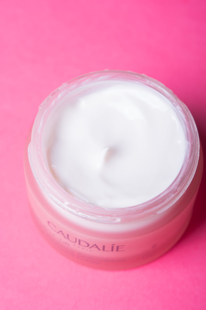 Crema Cashmere Ridensificante Resveratrol-Lift di Caudalie