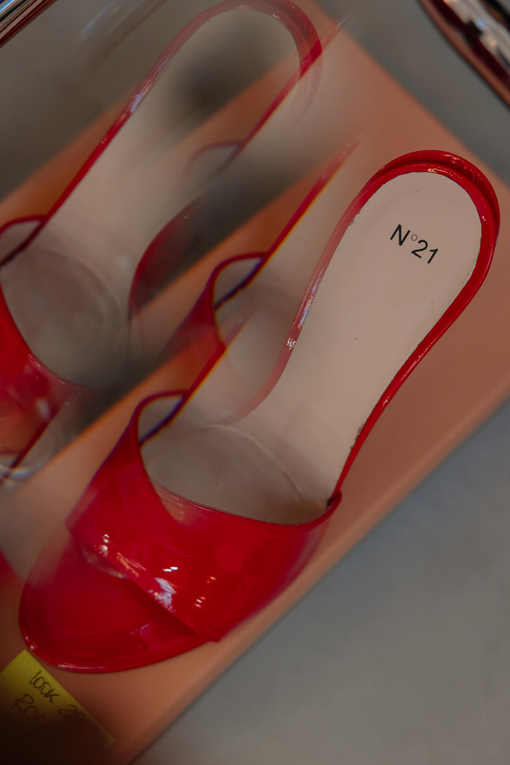 N21 SS23