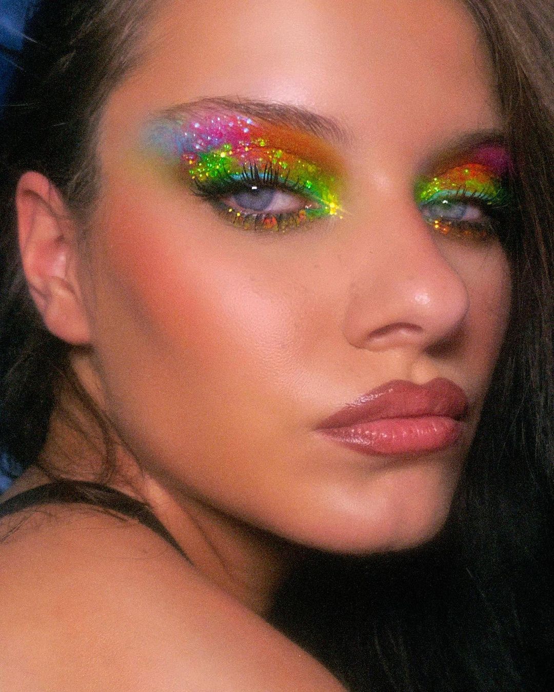 neon glitter eyeshadow looks