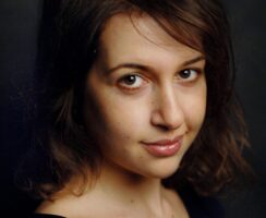 Intervista con Hadley Freeman: le ‘Brave Ragazze’ tra Corpo, Mente ed Emozioni