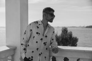 Intervista con Amir El-Masry: ‘Dalla parte giusta della storia’