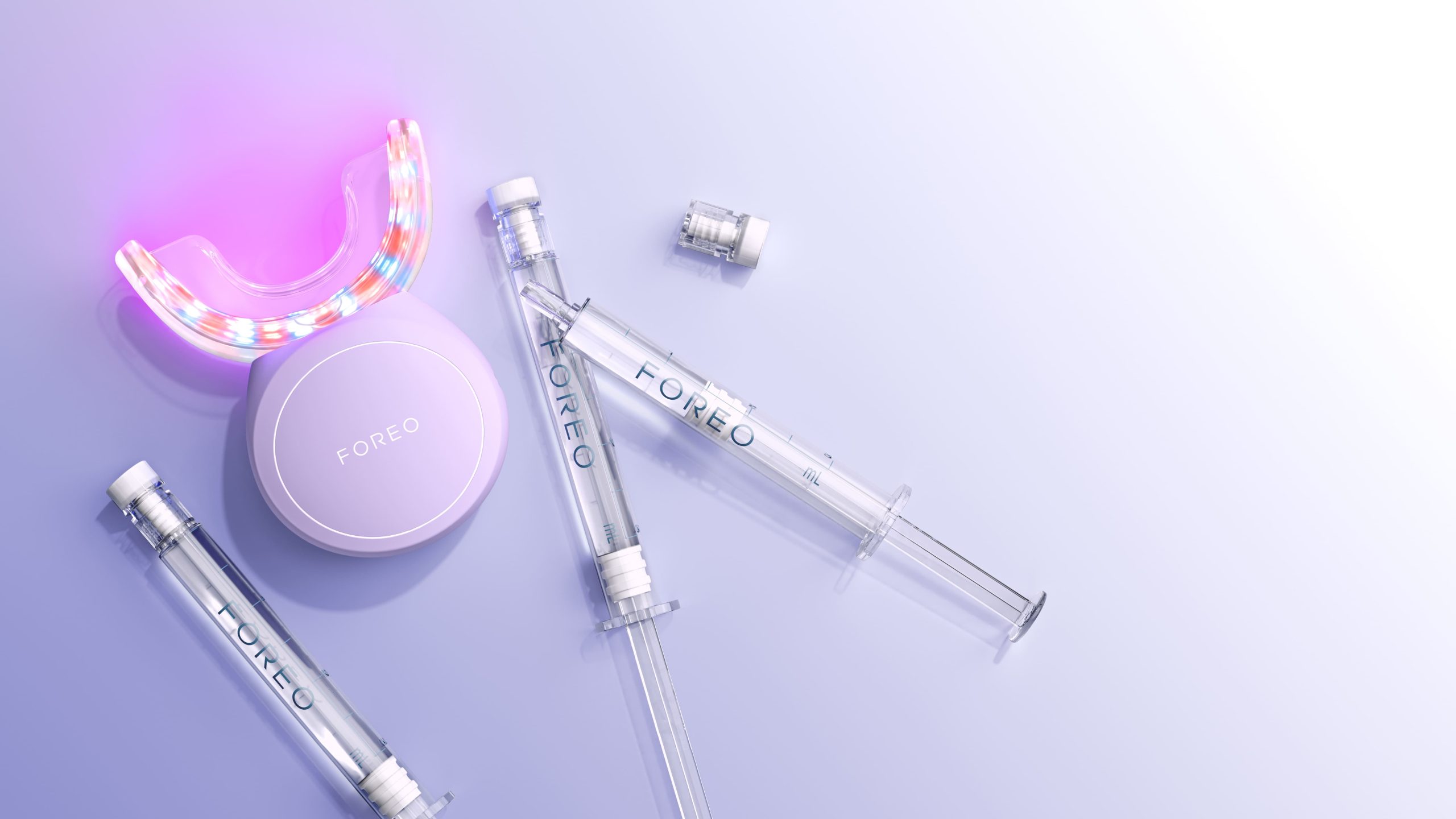 FOREO_issa Teeth Whitening Set_Product KV 04
