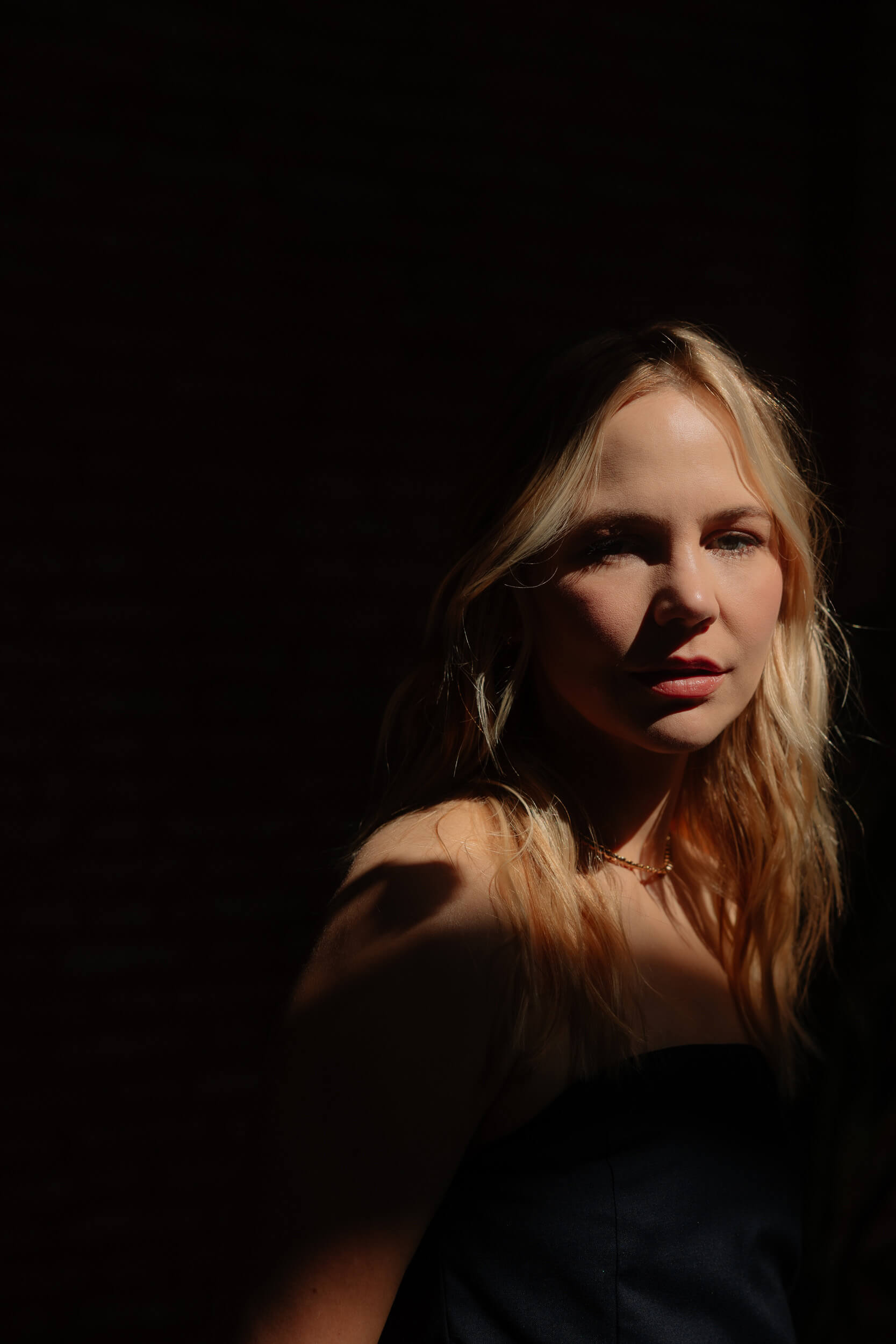 Adelaide Clemens interview Adelaide Clemens interview